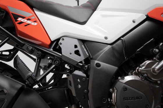 SCT.05.936.10000/B SW-MOTECH black side cover for suzuki v-strom 1050