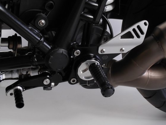 RCT10GT-BM03-BS GILLES TOOLING "rct10gt rearset - black/silver"