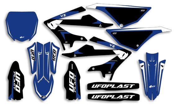 AD032999 UFO sticker kit