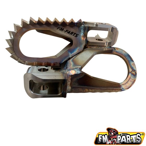 FM-PARTS offset footpegs (set)