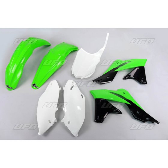 KAKIT221999A UFO complete plastics kit