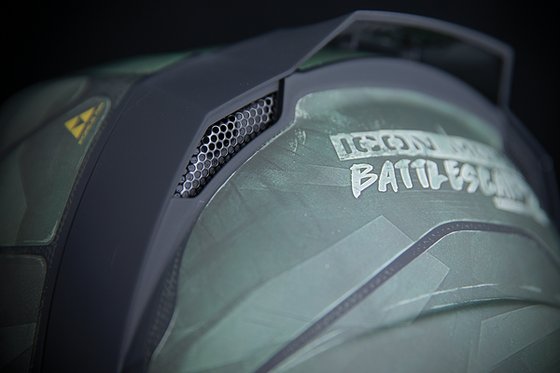 ICON airflite™ battlescar 2 helmet