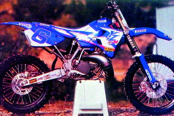 TECNOSEL team yamaha 98 graphic kit