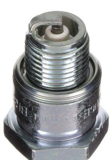 6715 NGK standard spark plug br8hs