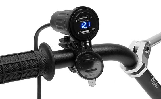 BTMUS10 BIKETEC motorcycle double socket with illumination and voltmeter