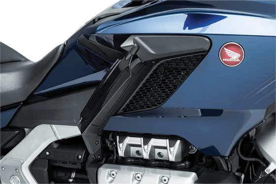 6579 KURYAKYN air deflector for '18+ gold wing