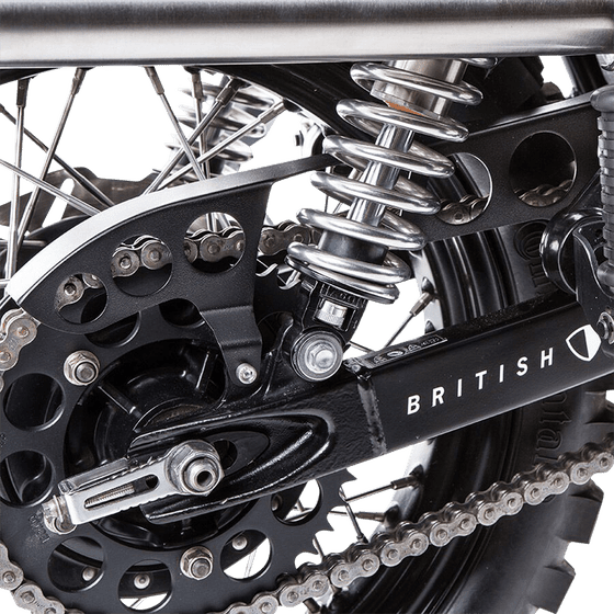 BC707-002-B BRITISH CUSTOMS modern black chain guard