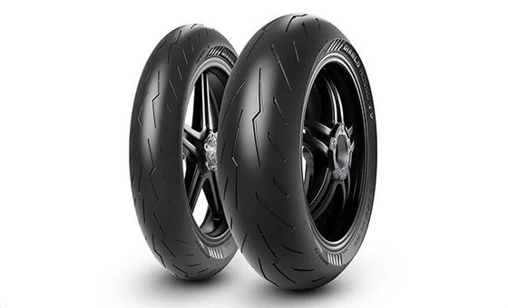 3979000 PIRELLI diablo rosso 4