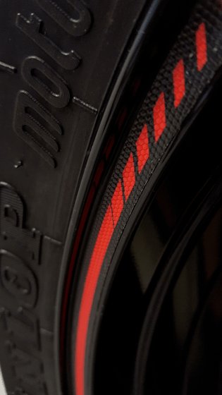 K46019 UNIRACING arc strips rim decals (red)