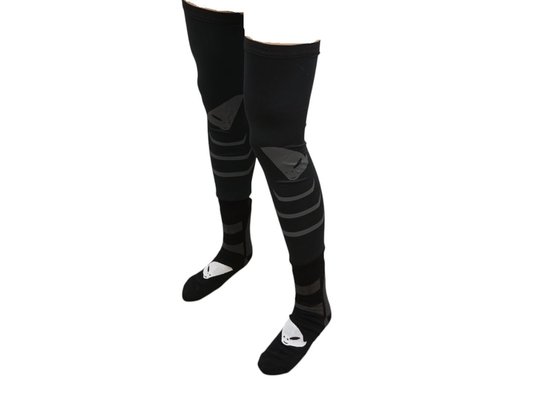 CA04047E43/45 UFO long socks