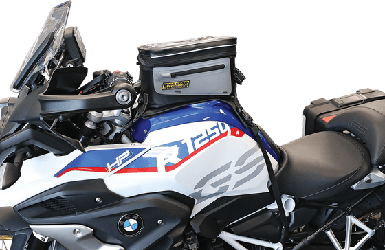 NELSON RIGG hurricane adv tank bag