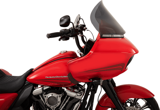 KW05-01-0315 KLOCK WERKS "pro touring flare" priekinis stiklas harley road glide (15") - tamsiai dūminis