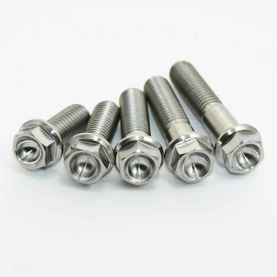 STIM8X35-04 SCAR titanium racing look bolts pack of 4 (m8x35)