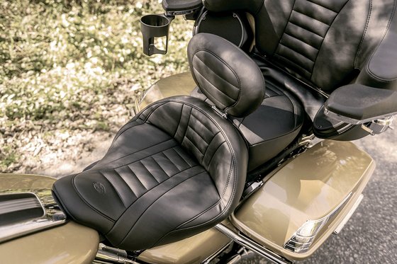 79006 MUSTANG deluxe touring 2-up seat