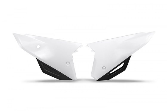 HO05606#041 UFO white side panels for crf450 21