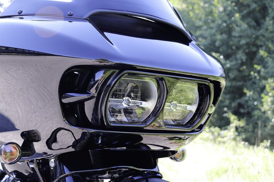 HD-TOU028 CULT WERK headlight mask bad bk