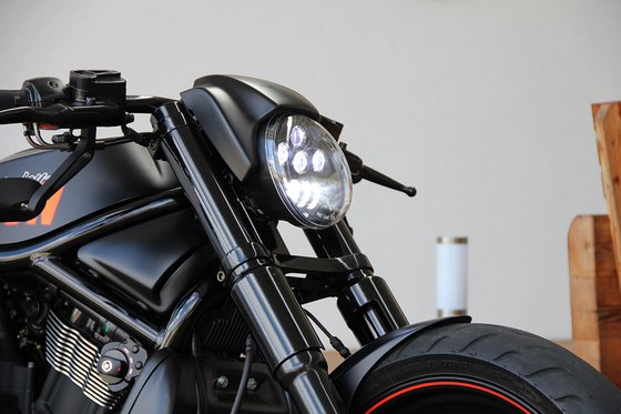 CULT WERK lower fork cover for vrod