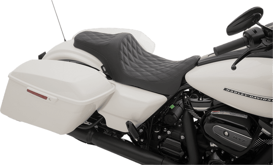 0801-1114 DRAG SPECIALTIES SEATS double diamond black vinyl seat