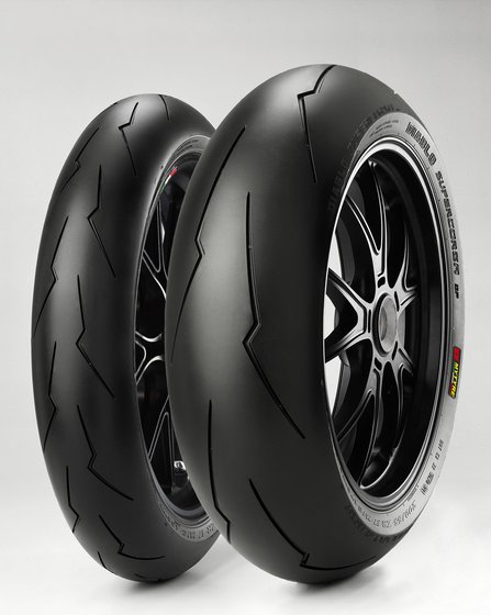 3309200 PIRELLI DIABLO SUPERCORSA V2 SC2